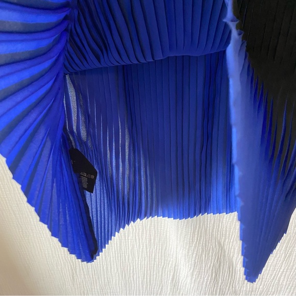 & Other Stories Accordion Skirt (40) - Picture 5 of 5